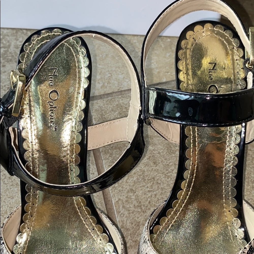 Heels - Picture 3 of 6